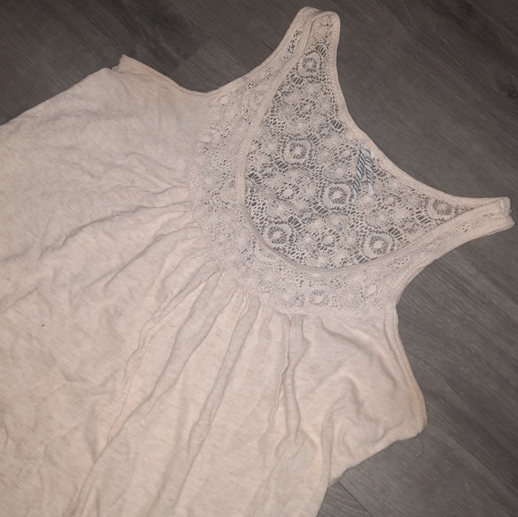 Aeropostale Cream Flowy Tank Top - Picture 3 of 6
